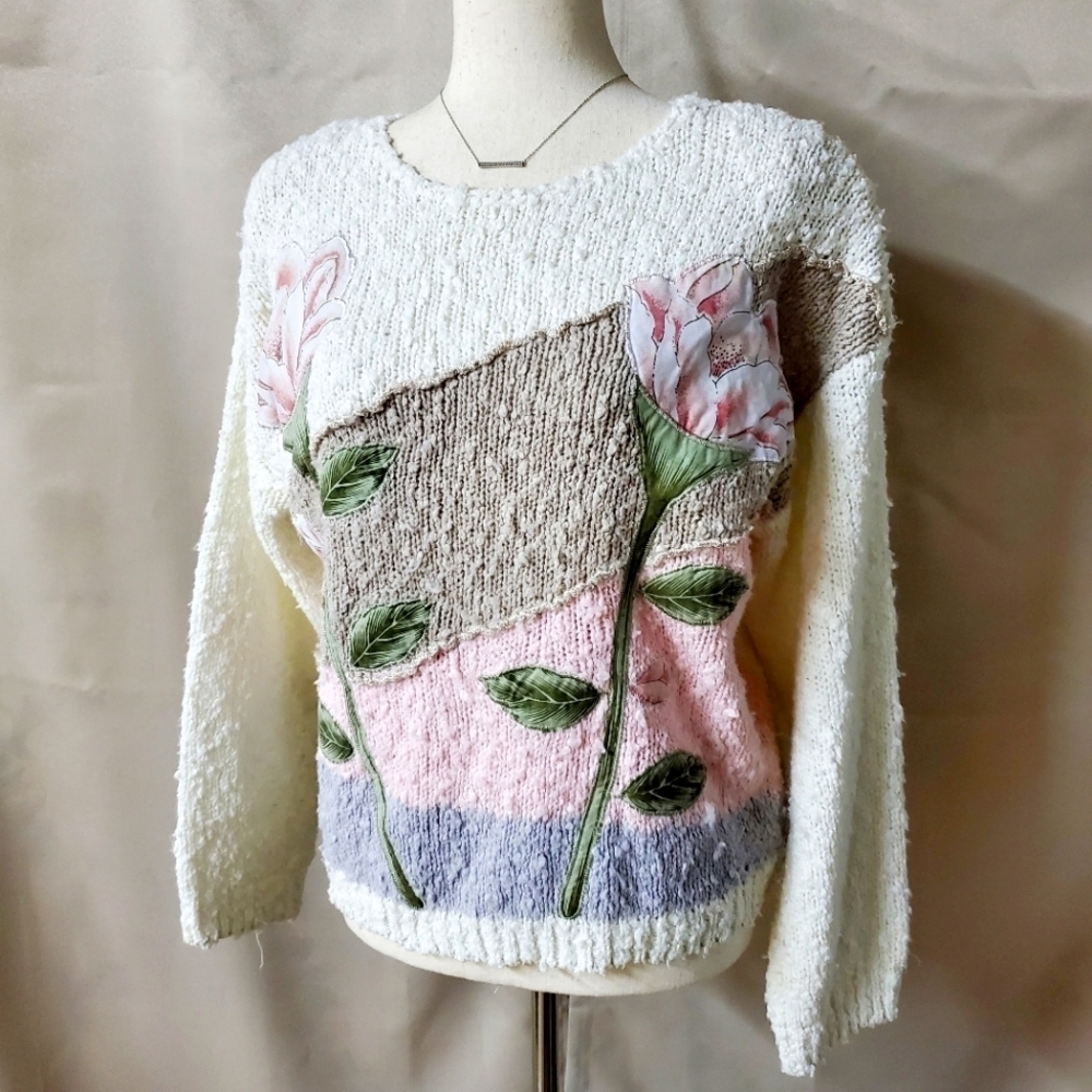 VINTAGE | Colleen's Colectibles Floral Sweater sz M